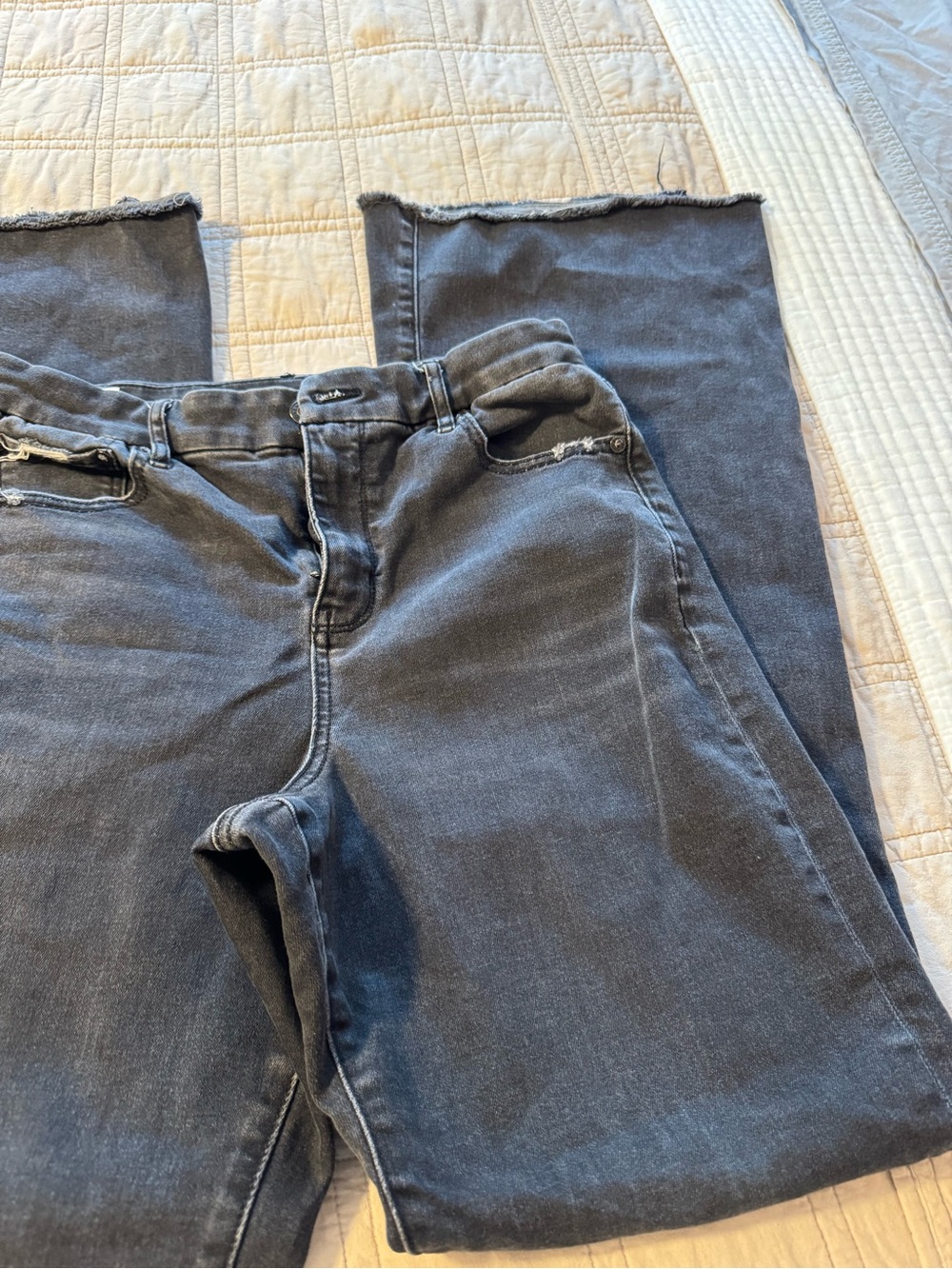 American Eagle high rise flare jeans - Picture 11 of 11